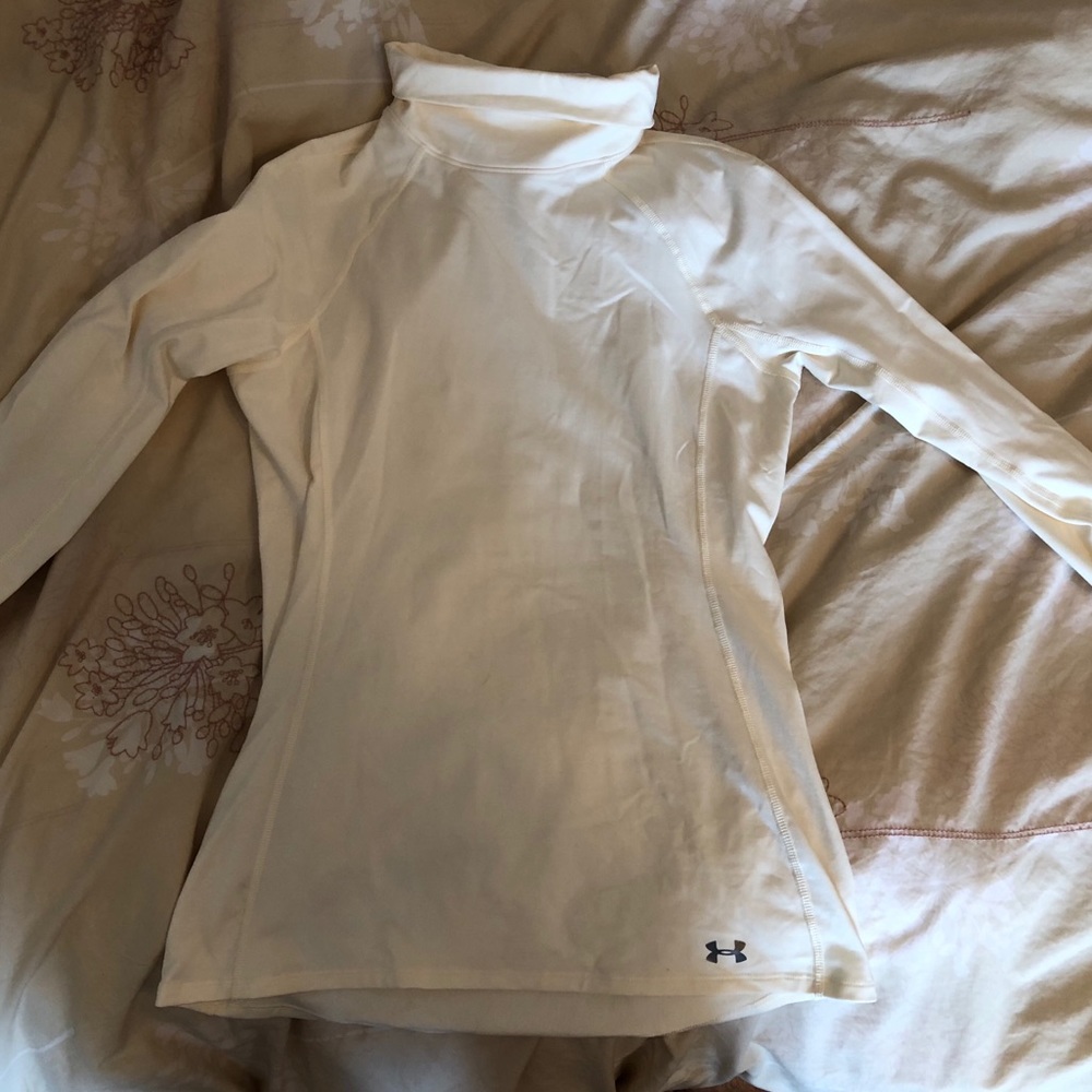 Under Armour pull over